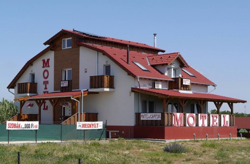   - M0 Motel Taksony